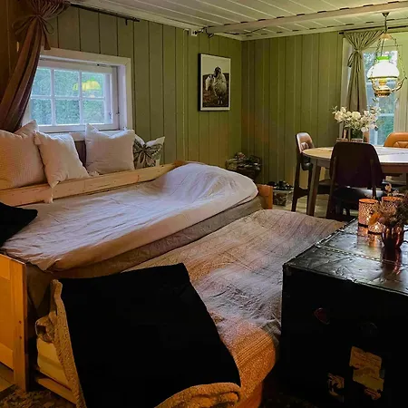 Holiday home Charming Old Forest An Hour From Oslo *
