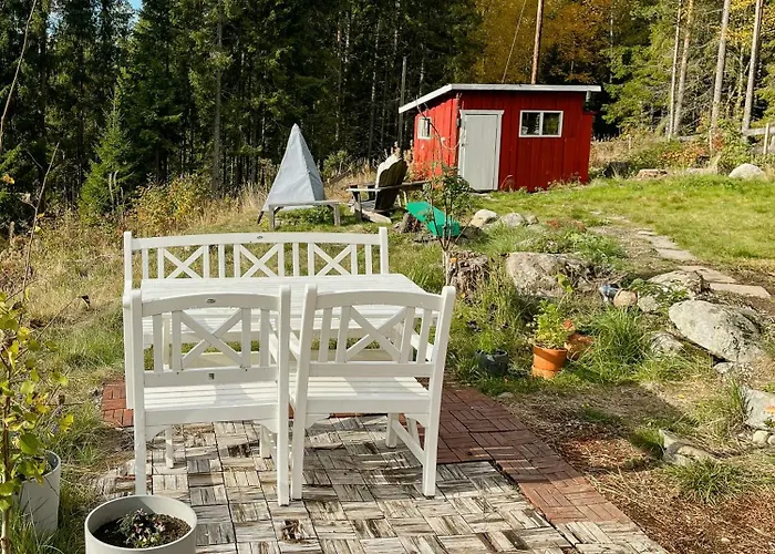 Сasa de vacaciones Charming Old Forest An Hour From Oslo Loken